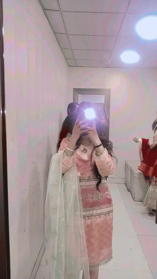 Photo of Mahnoor Hussain