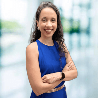 Photo of Livia Simoes