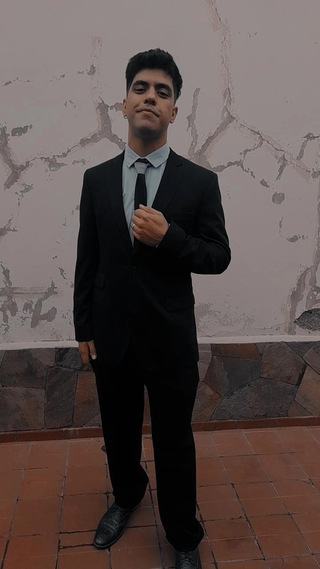 Photo of Enzo Fiol