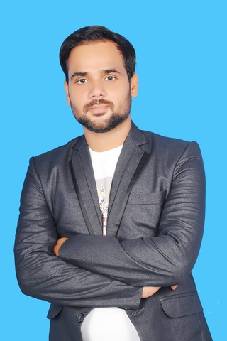 Photo of Vishal Giri