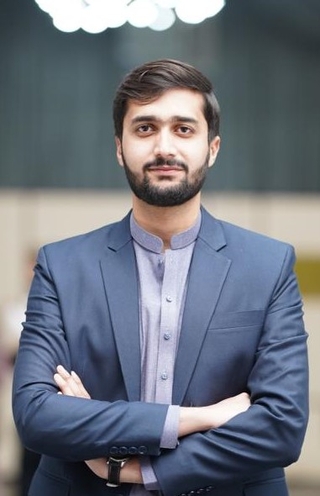 Photo of Huzaifa Farooq