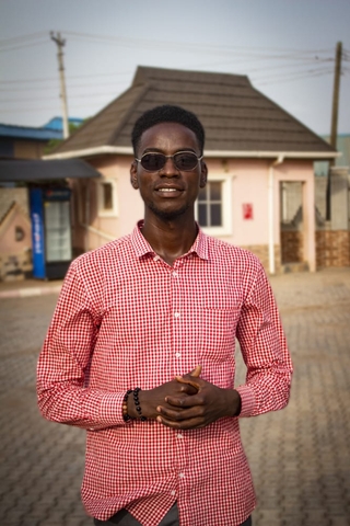 Photo of Oluwatomi Mofobi