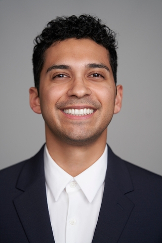 Photo of julian khatibi