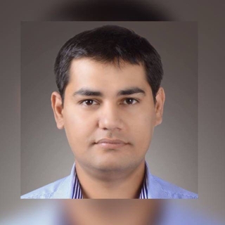 Photo of Suresh Jagnani