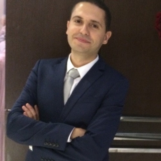 Photo of slim bousnina