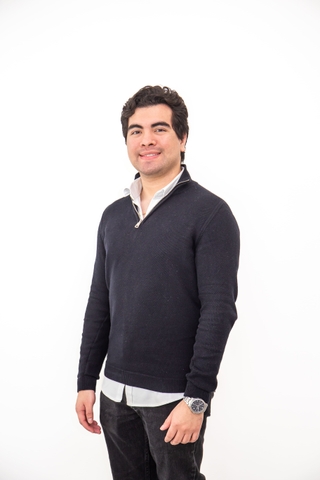 Photo of Carlos Suarez