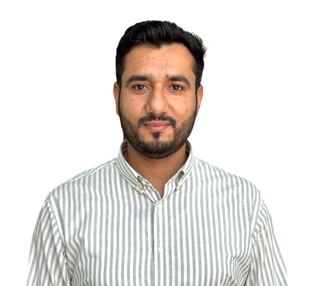 Photo of Zeeshan  Akhtar