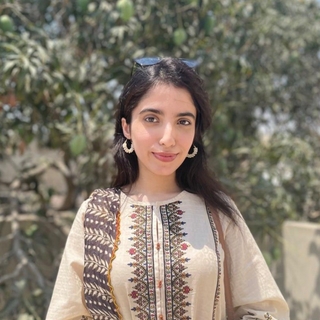 Photo of Munnazzah Aslam