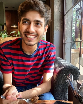 Photo of Harshit Harshit