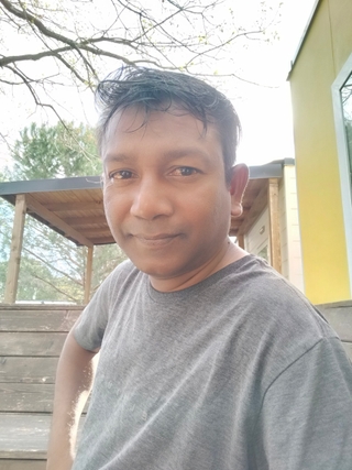 Photo of Suresh  Deshaveni 