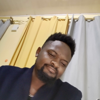 Photo of James Seno