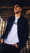 no alt text