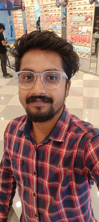 Photo of Monesh Soni