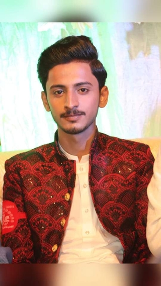 Photo of Amnan Saif