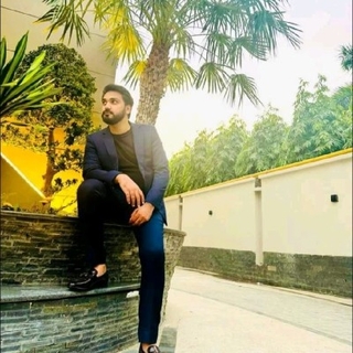Photo of Numan Ahmed