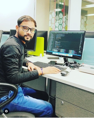 Photo of Vinay Maurya