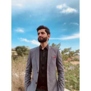 Photo of Usama Abbasi