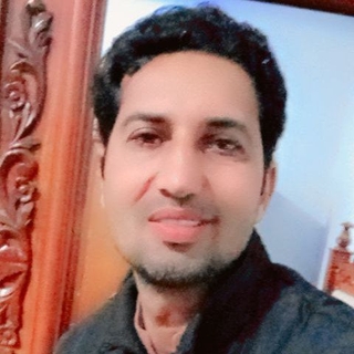 Photo of Majid Hussain