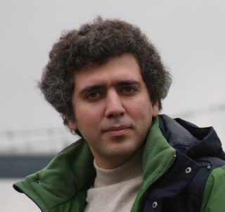Photo of Ali Mohit